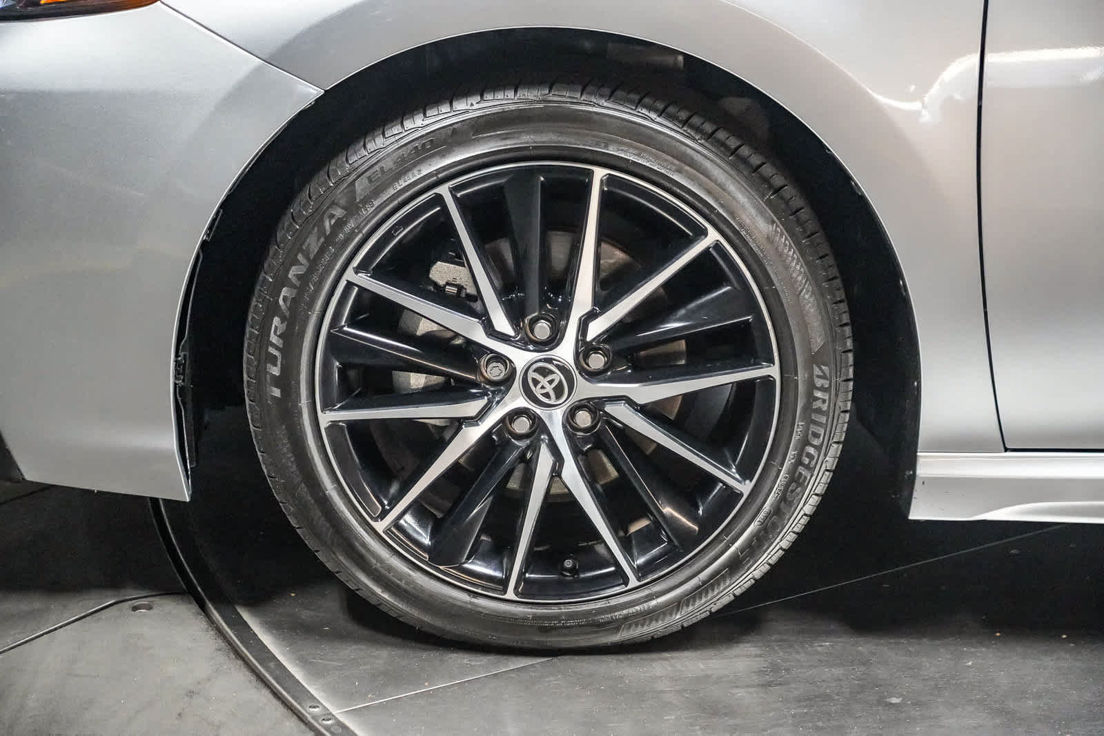 Certified 2024 Toyota Camry SE FWD image 9