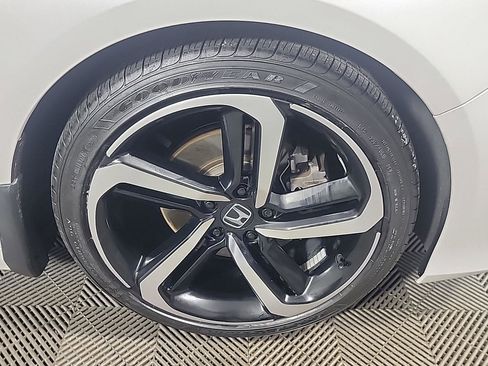 Certified 2022 Honda Accord Sport Special Edition image 3