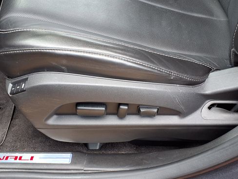 Used 2016 GMC Terrain Denali FWD image 4