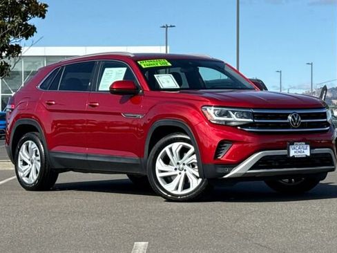 Used 2020 Volkswagen Atlas Cross Sport SEL AWD/4WD image 2