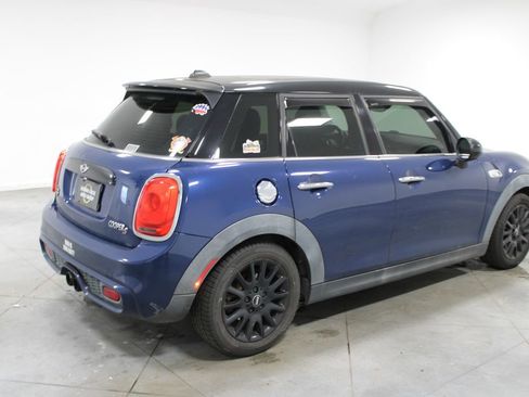 Used 2016 MINI Cooper S FWD image 9
