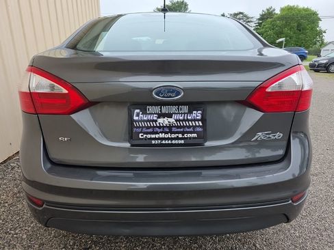 Used 2015 Ford Fiesta SE FWD image 6