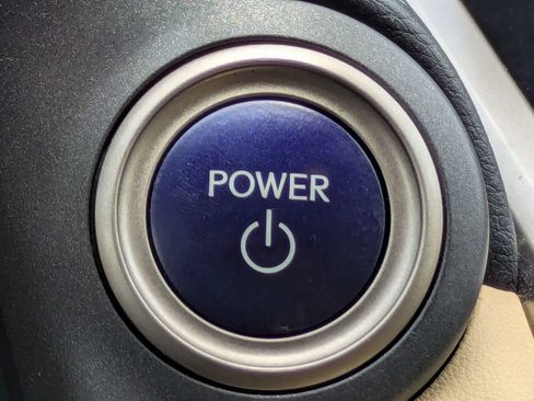 Used 2018 Lexus NX 300h AWD w/ Comfort Package image 33