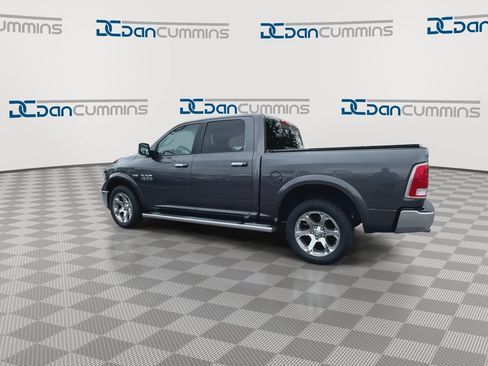 Used 2017 RAM 1500 Laramie w/ Convenience Group AWD/4WD image 6