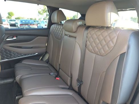 Certified 2022 Hyundai Santa Fe SEL Premium image 8