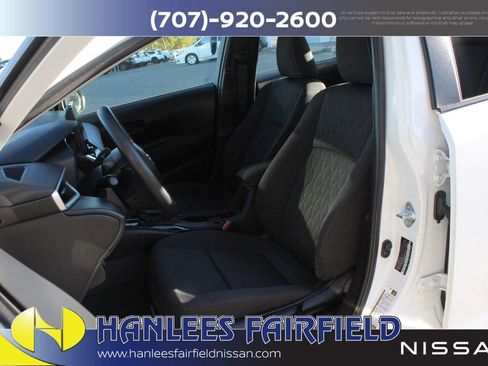 Used 2024 Toyota Corolla LE image 12