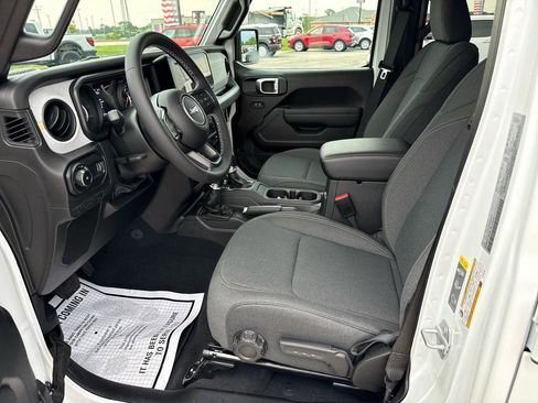 New 2025 Jeep Wrangler Unlimited Sport AWD/4WD image 21