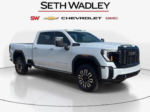 New 2026 GMC Sierra 2500 Denali Ultimate image 1