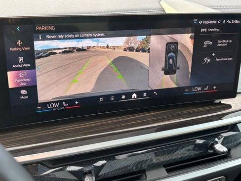 Used 2025 BMW X5 xDrive40i w/ Premium Package image 39