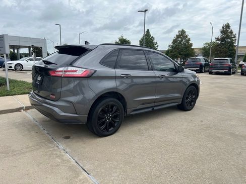 Used 2022 Ford Edge SE w/ Black Appearance Package AWD/4WD image 6
