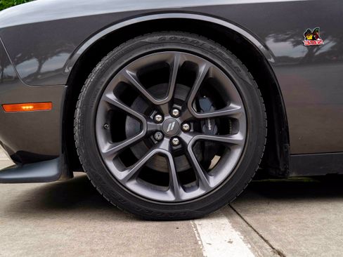 Used 2023 Dodge Challenger R/T Scat Pack w/ Plus Package RWD image 15