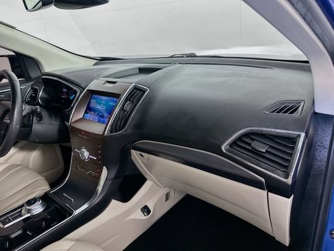 Used 2020 Ford Edge Titanium AWD/4WD image 27