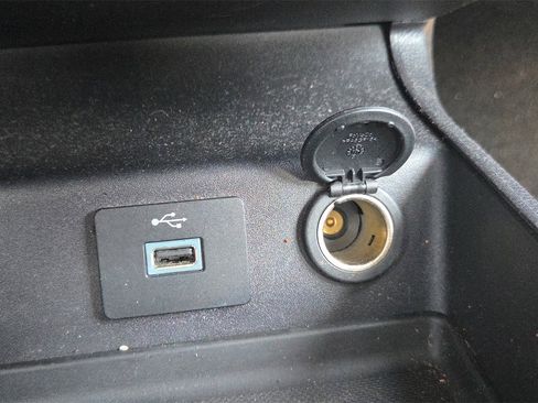 Used 2018 Ford Fusion S image 19