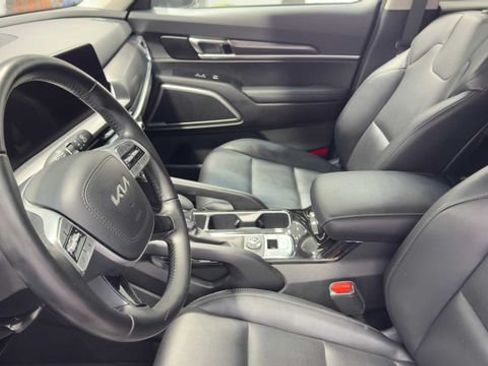 Used 2023 Kia Telluride S FWD image 25