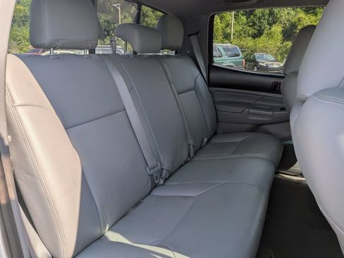 Used 2012 Toyota Tacoma 4x4 Double Cab w/ TRD Sport Pkg image 22