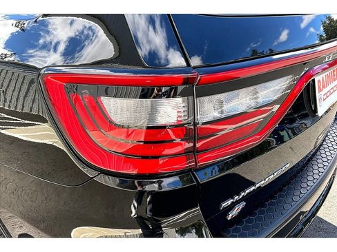 Used 2025 Dodge Durango GT AWD/4WD image 29