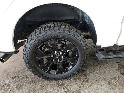 Used 2022 Ford F150 Platinum w/ Equipment Group 701A High AWD/4WD image 42