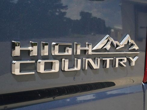 Used 2024 Chevrolet Silverado 3500 High Country AWD/4WD image 44