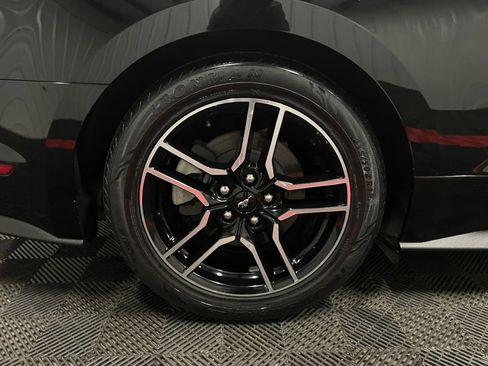 Used 2019 Ford Mustang Premium image 19