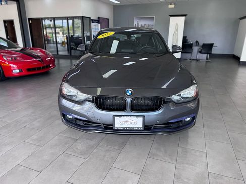 Used 2017 BMW 330i xDrive Sedan image 8