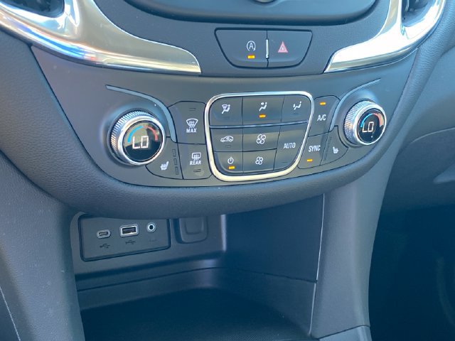 Certified 2024 Chevrolet Equinox LT w/ LPO, Floor Liner Package FWD image 13
