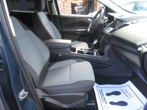 Used 2019 Ford Escape SE AWD/4WD image 6