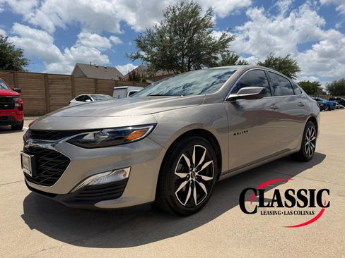Used 2024 Chevrolet Malibu RS FWD image 1