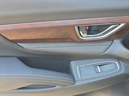 Certified 2023 Subaru Ascent Touring image 10