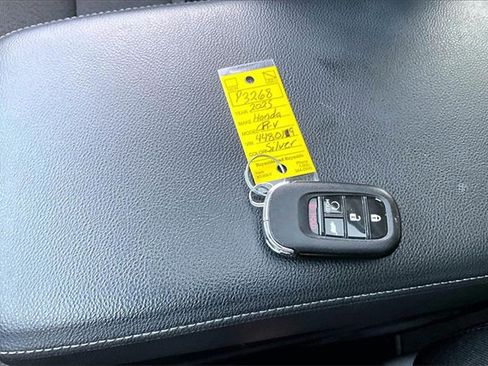 Used 2025 Honda CR-V EX image 35