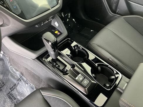New 2026 Subaru Forester Touring AWD/4WD image 26