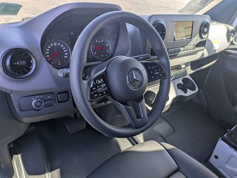 New 2024 Mercedes-Benz Sprinter 3500 image 5