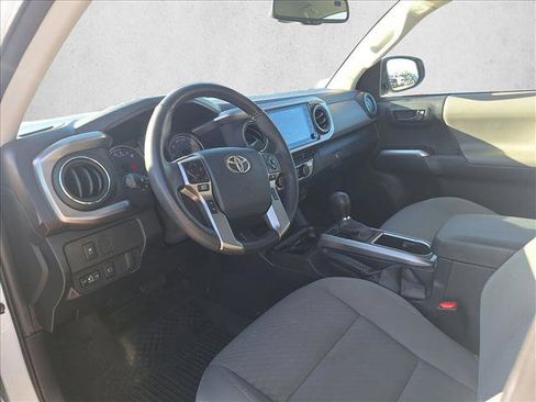 Certified 2023 Toyota Tacoma SR5 image 9