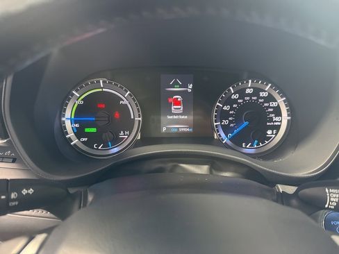 Used 2022 Toyota Highlander LE image 41