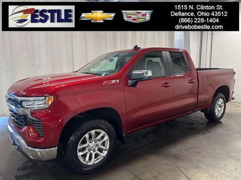 Used 2023 Chevrolet Silverado 1500 LT image 1