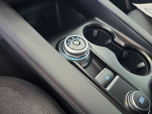 New 2026 Ford Explorer Active RWD image 13