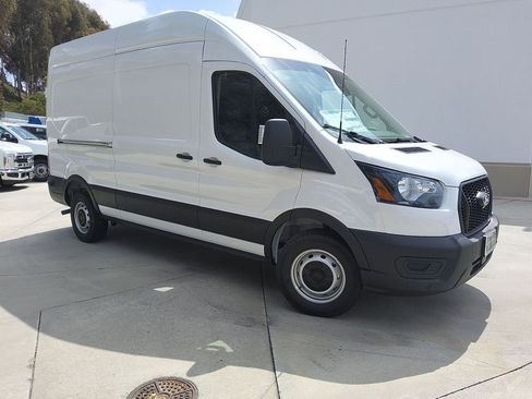New 2026 Ford Transit 250 148 High Roof RWD image 19