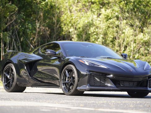 Used 2025 Chevrolet Corvette E-Ray image 49