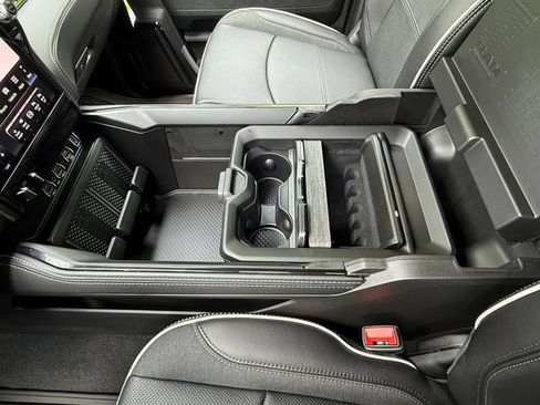 New 2026 RAM 3500 Limited AWD/4WD image 42