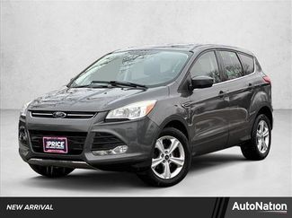 Used 2016 Ford Escape SE video 1