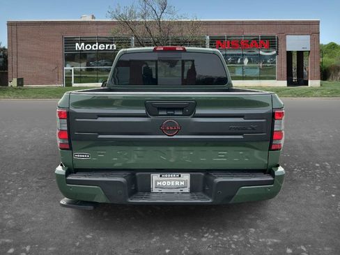 Certified 2025 Nissan Frontier Pro-X image 3