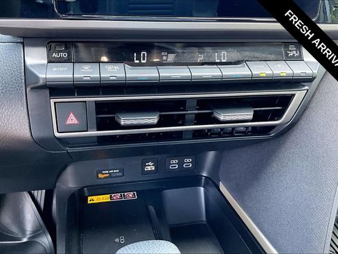 Used 2025 Toyota Camry LE FWD image 16