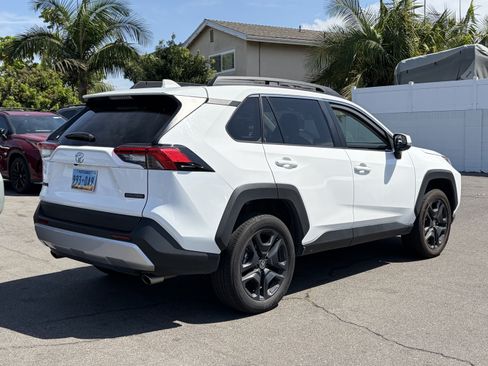 Used 2024 Toyota RAV4 Adventure AWD/4WD image 3