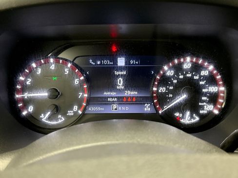 Used 2023 Nissan Titan PRO-4X w/ Pro-4x Convenience Package AWD/4WD image 13