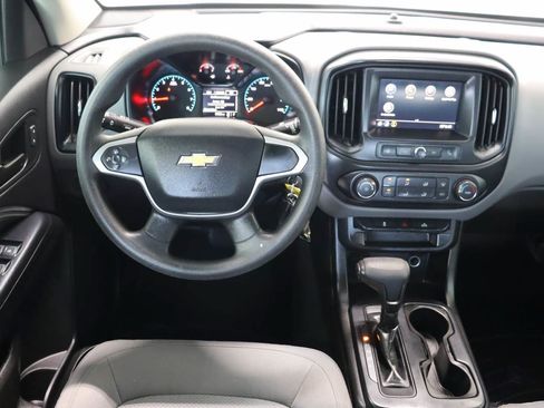 Used 2020 Chevrolet Colorado W/T w/ WT Convenience Package RWD image 11