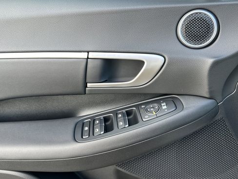 New 2026 Hyundai Sonata SEL FWD image 11