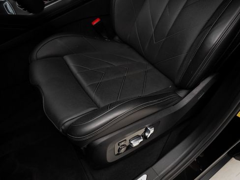 Used 2023 BMW XM AWD/4WD image 67