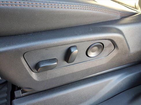 Used 2026 GMC Sierra 2500 AT4 w/ AT4 Premium Plus Package image 17