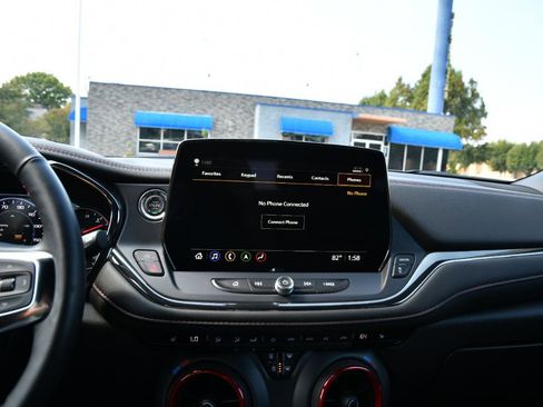 Used 2025 Chevrolet Blazer RS FWD image 24