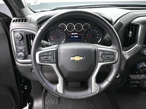 Used 2021 Chevrolet Silverado 1500 LT AWD/4WD image 14
