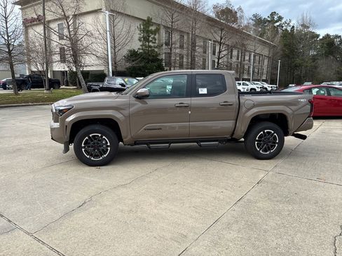 New 2026 Toyota Tacoma TRD Sport image 2